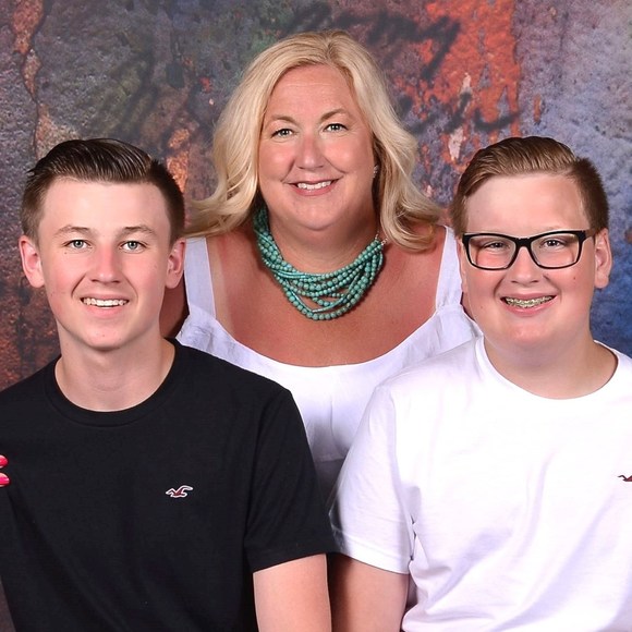 Meet your Posher, Rochelle - Picture 1 of 1